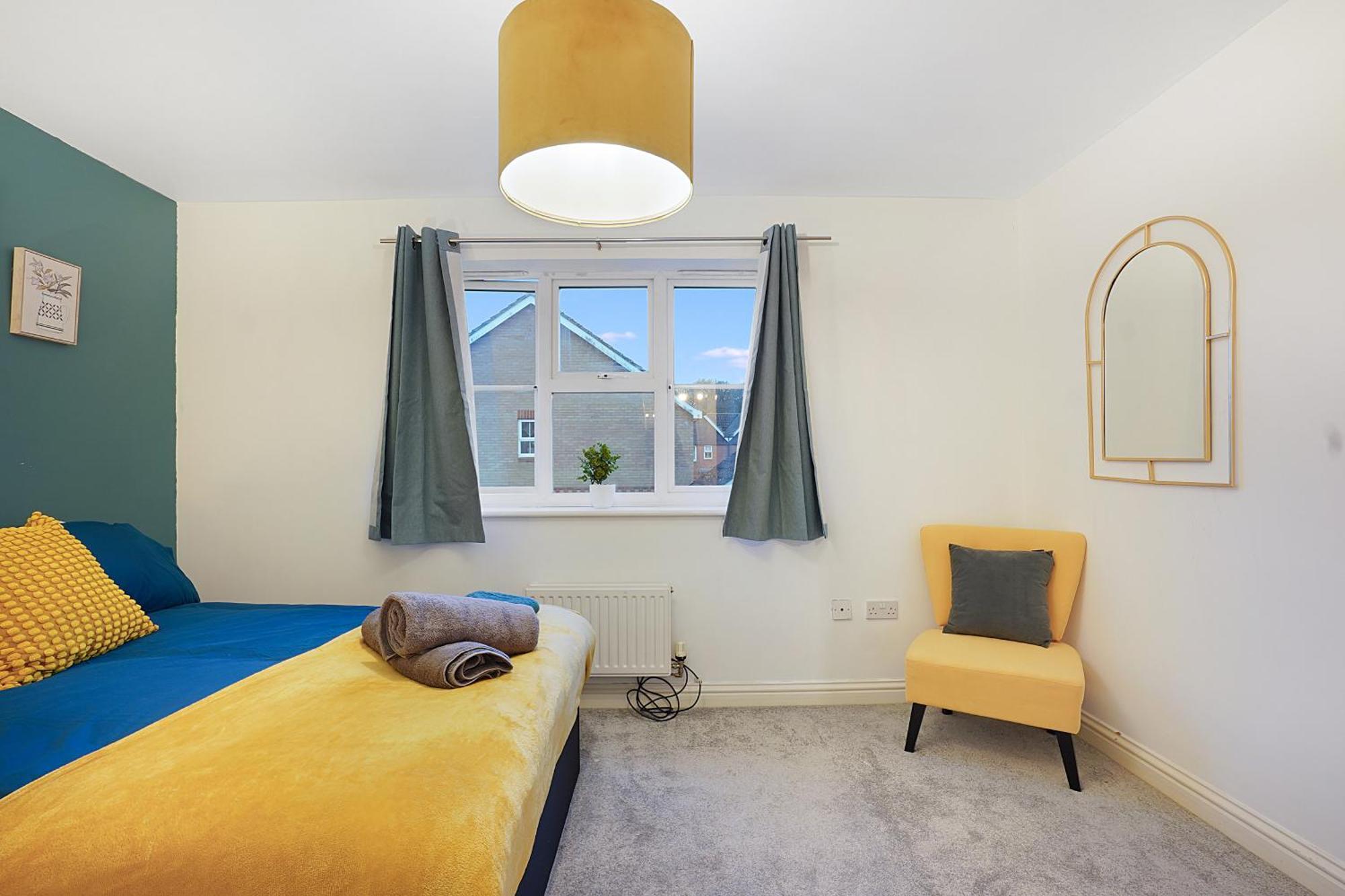 Comfortable Stylish Townhouse In Ashford Sleeps 5 Netflix 2 Parking Spaces Perfect For Contractors And Families エクステリア 写真